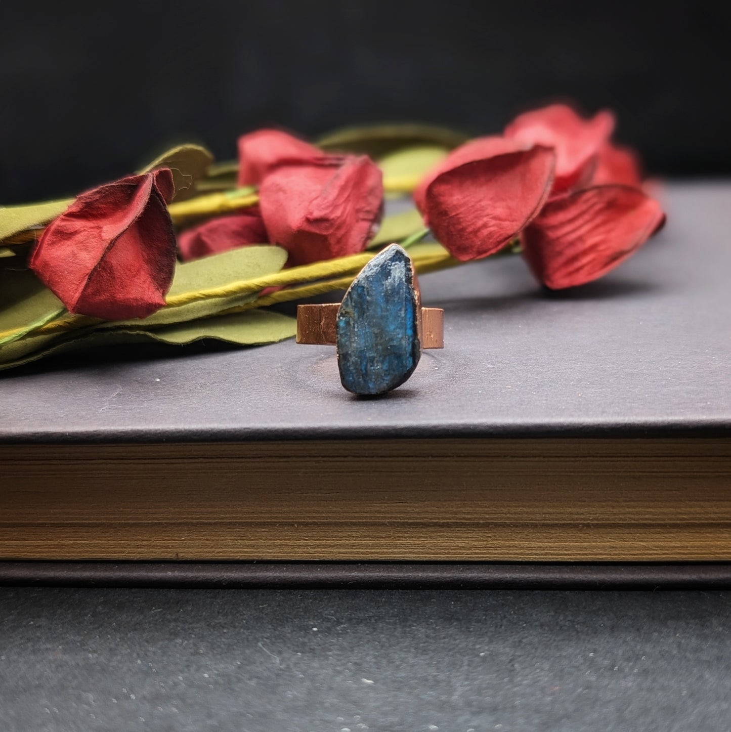 Rough Labradorite Ring - Size 7