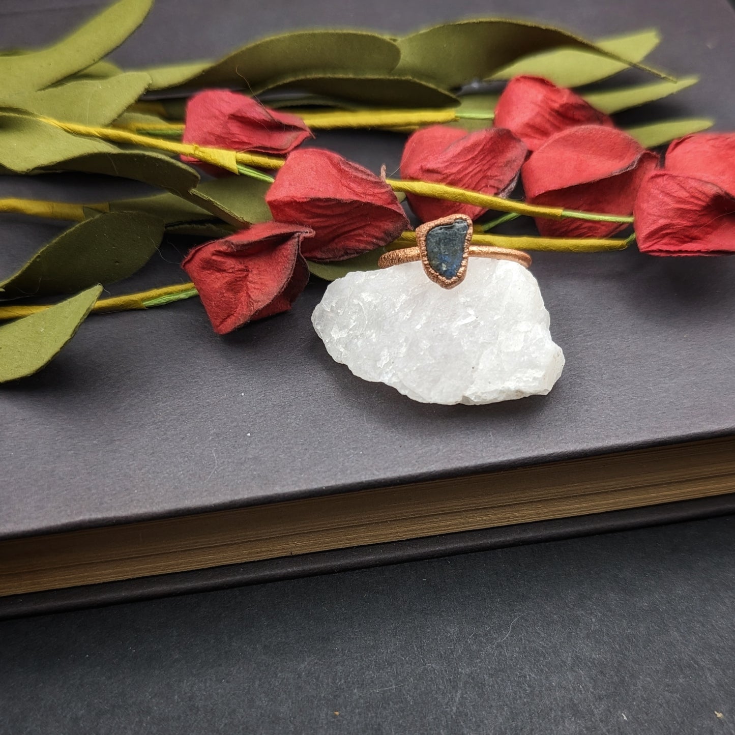 Raw Labradorite Ring - Size 9