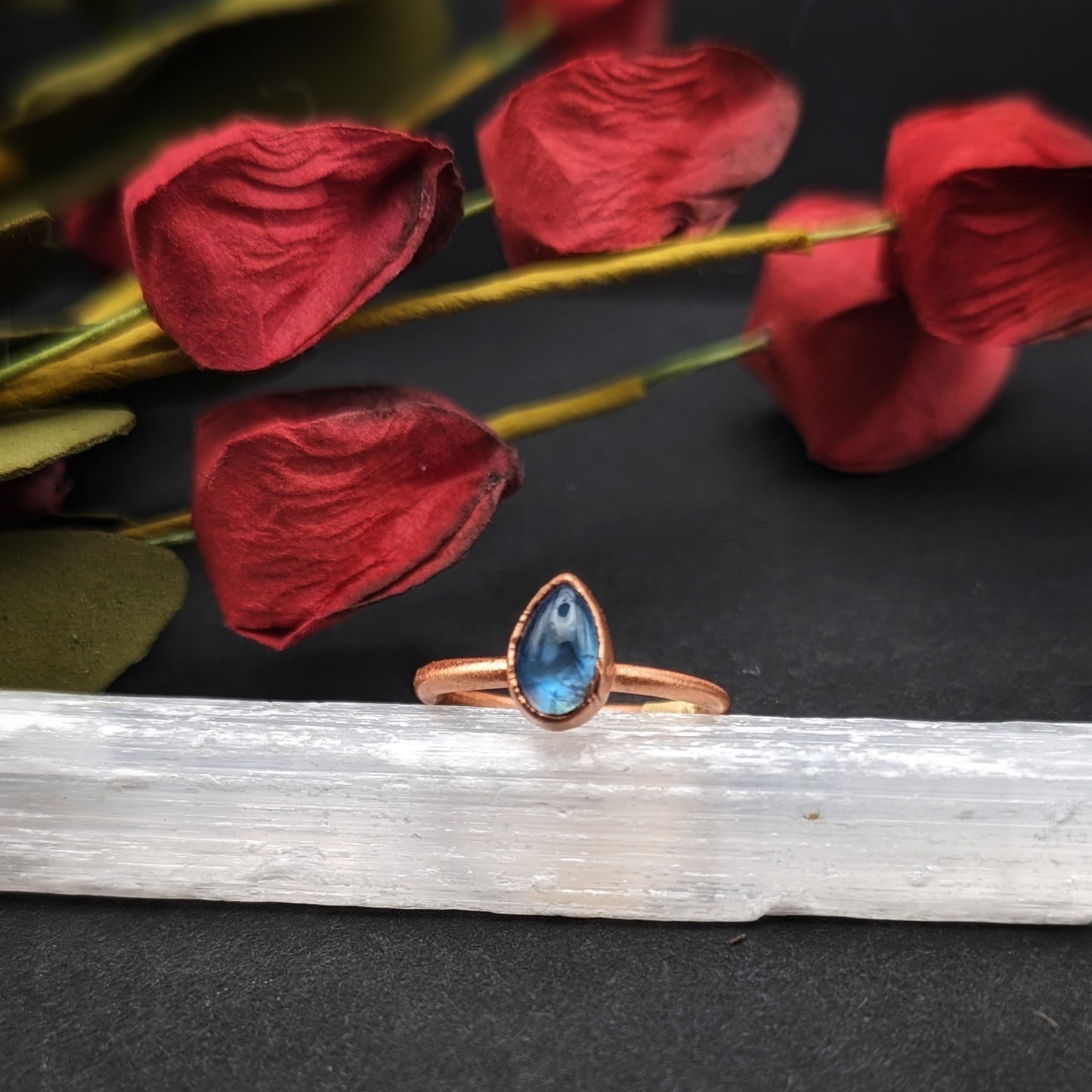 Tiny Labradorite Ring - Size 4.5