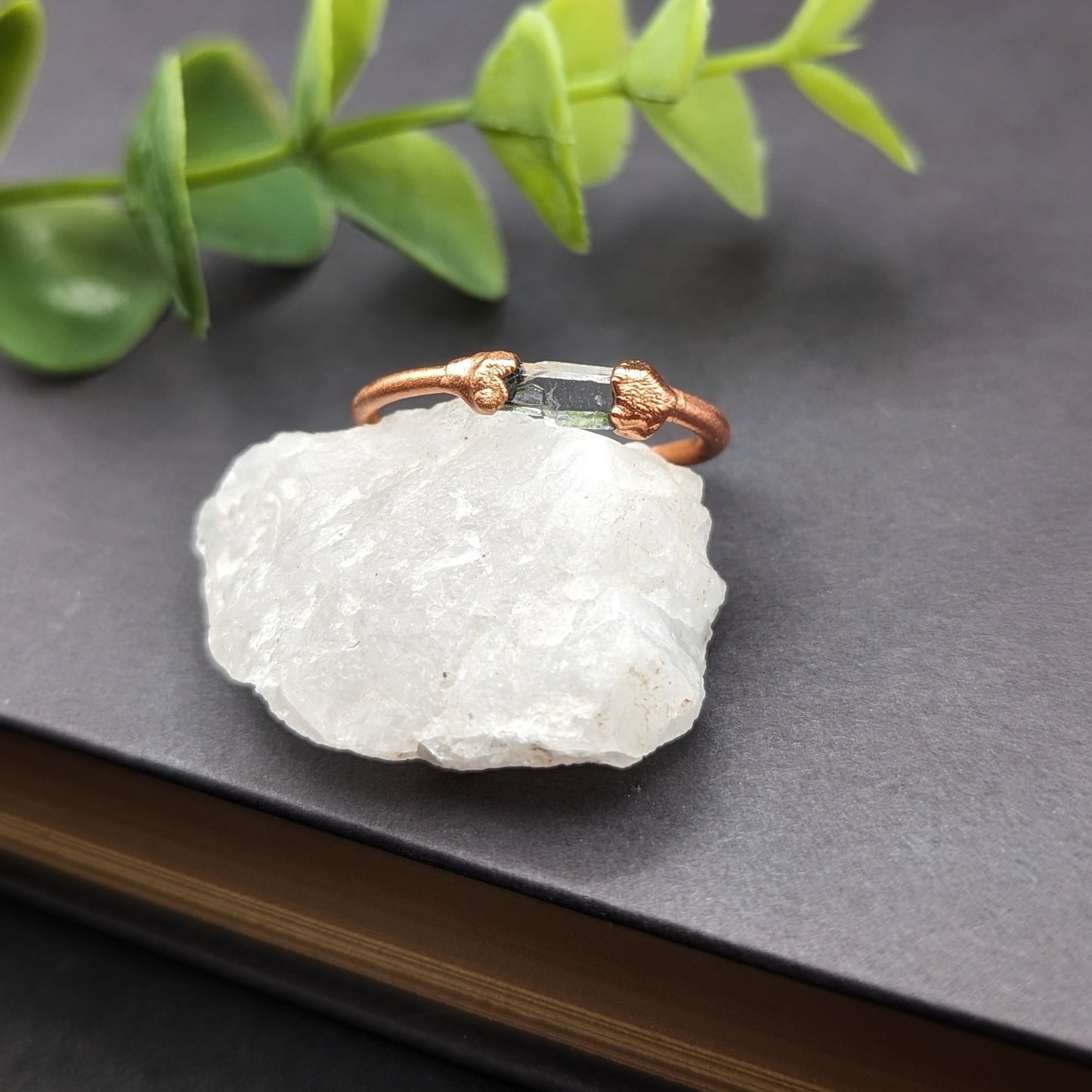 Clear Quartz Ring - Size 10