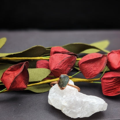 Angular Labradorite Ring - Size 8