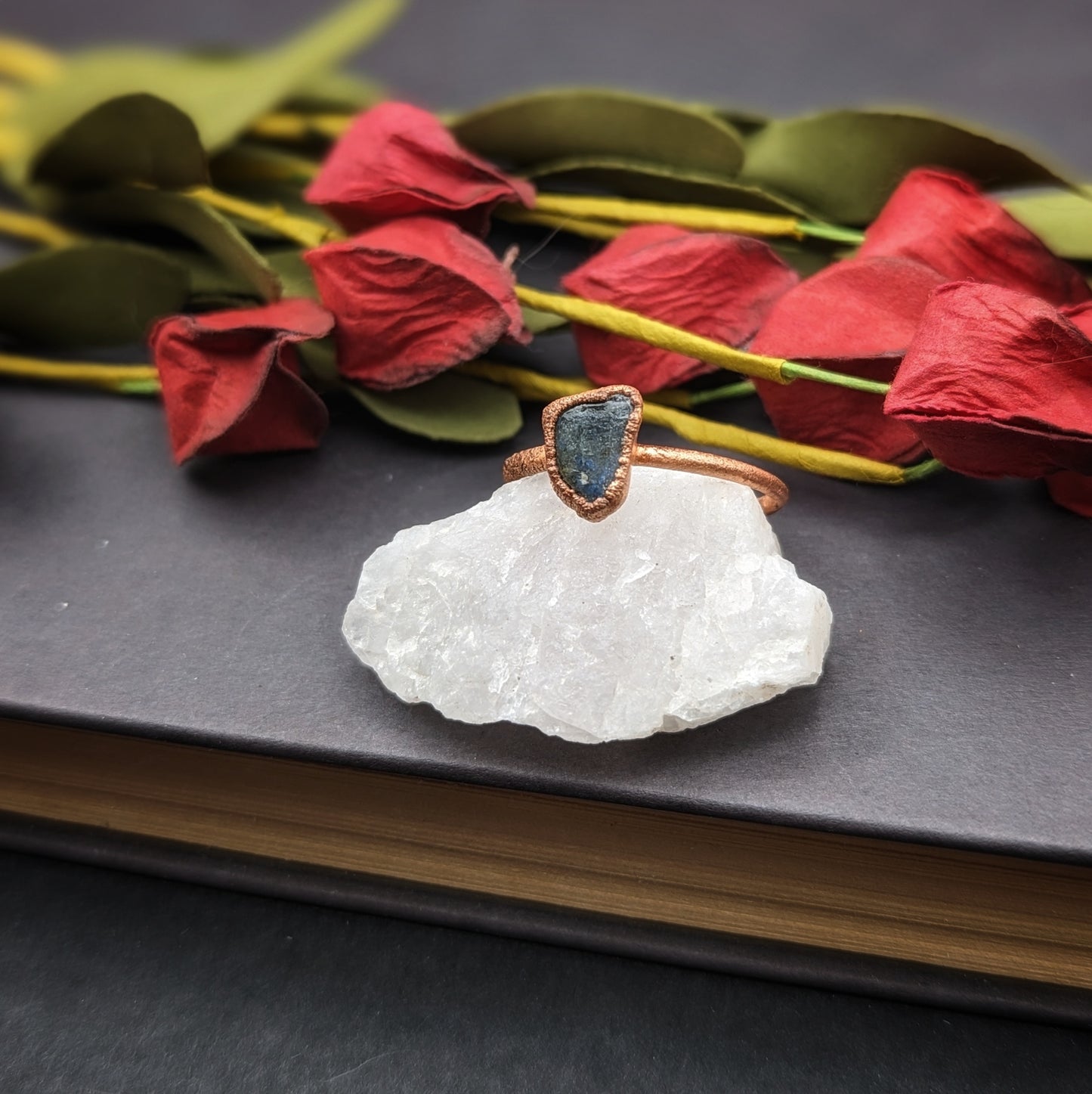 Raw Labradorite Ring - Size 9