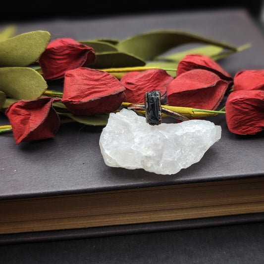 Thin Black Tourmaline Ring - Size 9